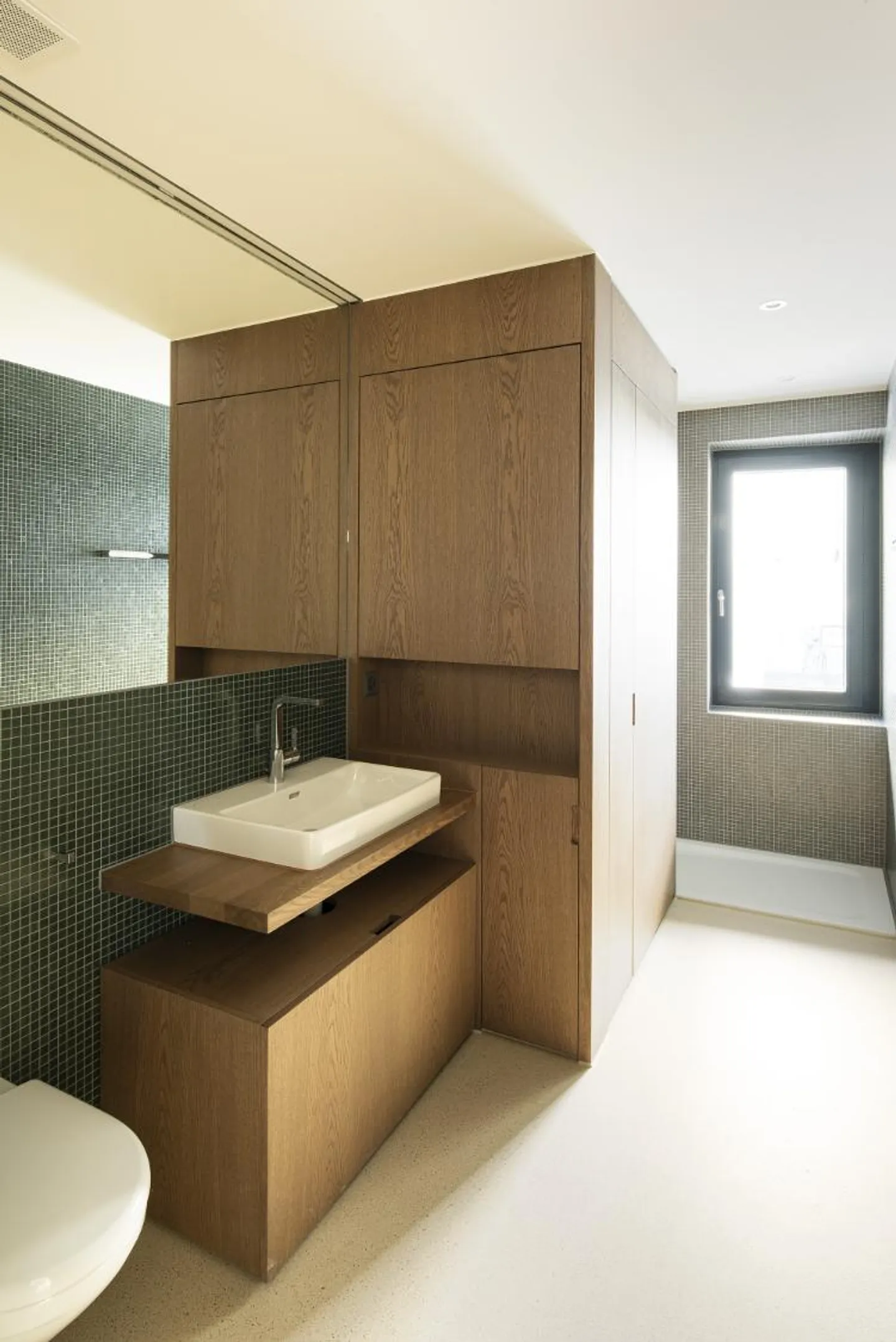 Modern 1.5 Room Apartment in Zurich-Seefeld - Photo 5 of 6
