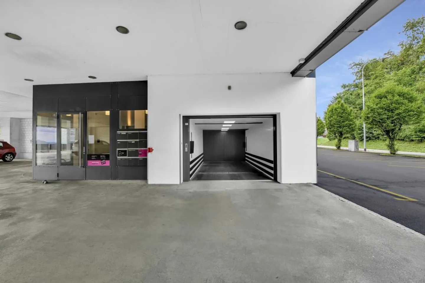 Uffici attraenti, spazio commerciale di circa 291m2 da affittare immediatamente - Foto 6 di 9
