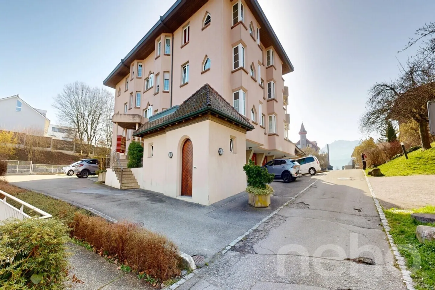 Appartamento 4.5 locali con giardino d'inverno e grande terrazza - Foto 3 di 12
