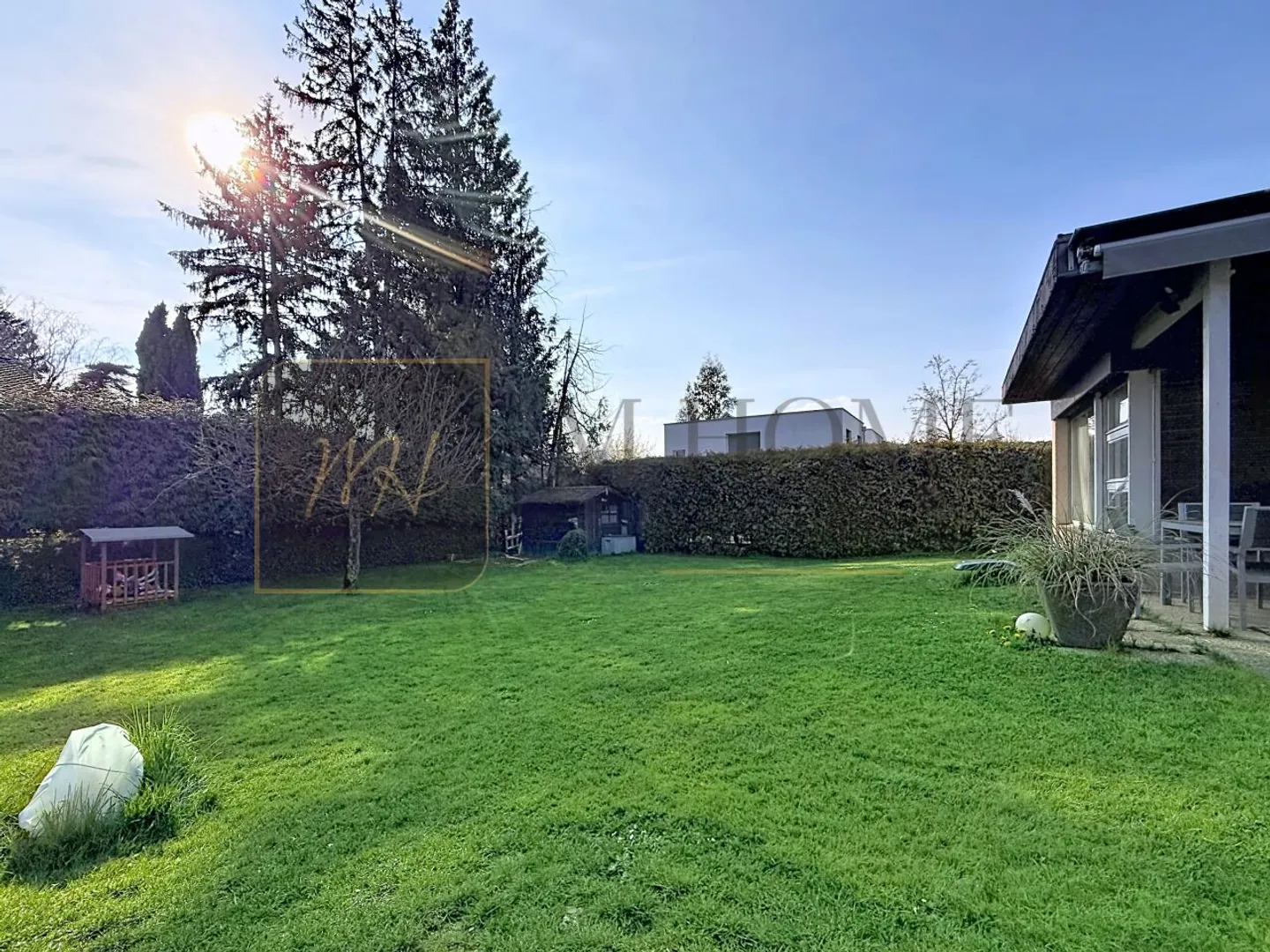 Semi-Detached House 6.5 Rooms - Photo 13 of 13