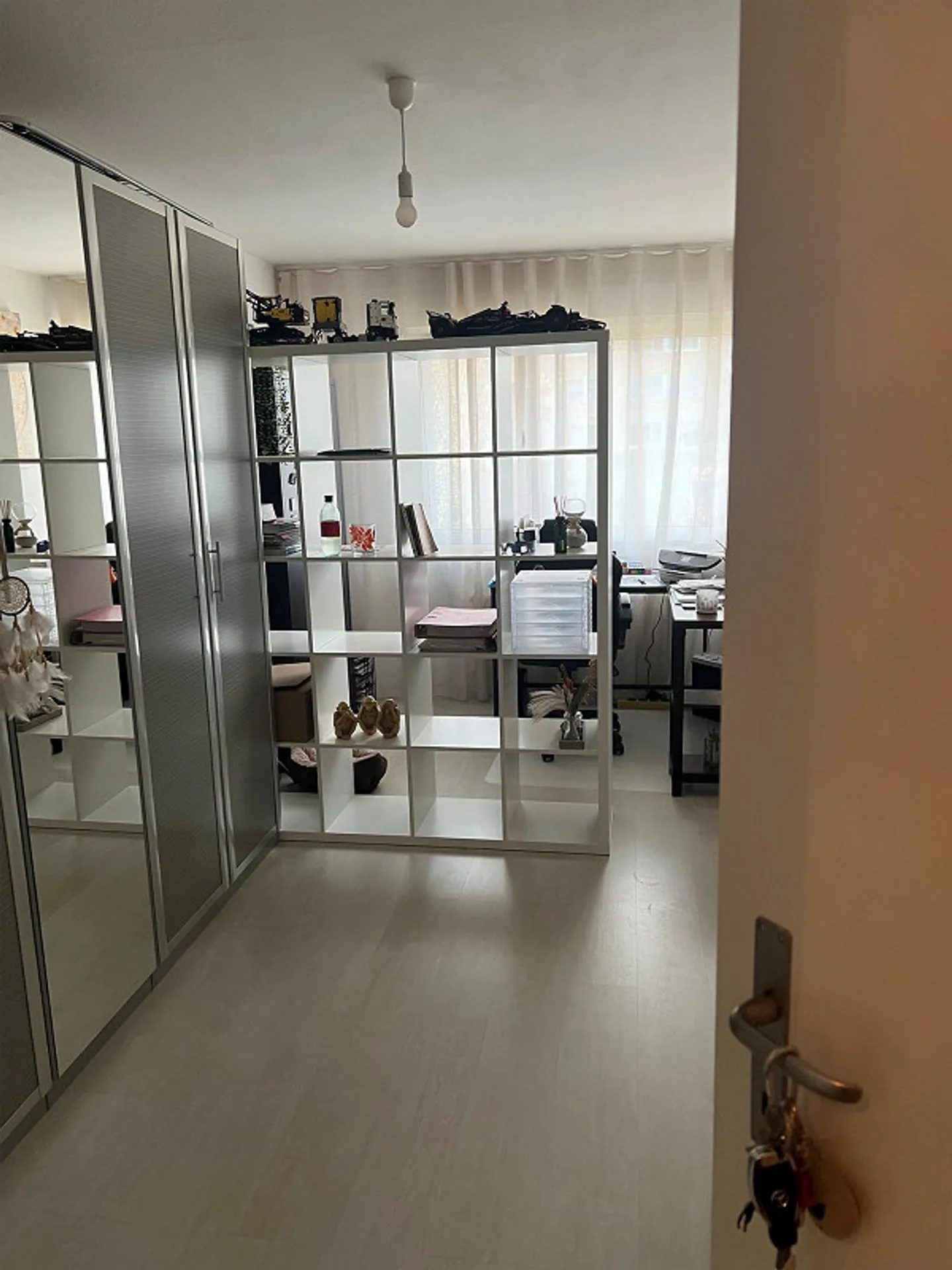 Appartamento luminoso e ben curato di 3,5 locali con patio a Untersiggenthal - Foto 6 di 8