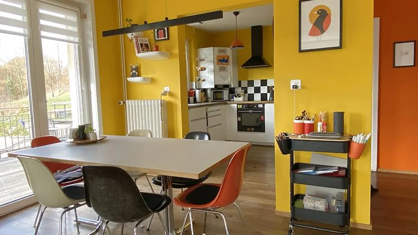 HOUSE 7 ROOMS IN VILLARS-SUR-GLÂNE (FR), FURNISHED, FIXED TERM - Photo 3 of 10