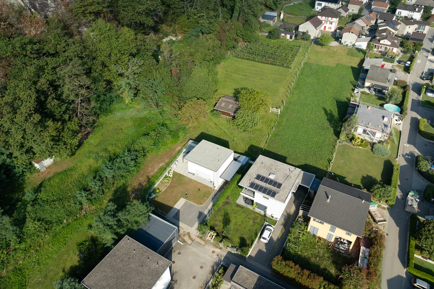 Flat land with great building potential - Photo 1 of 5