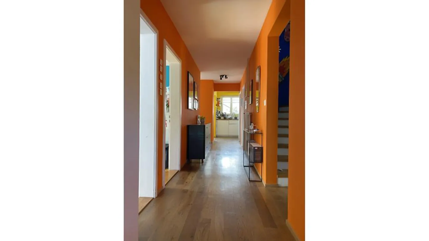 HOUSE 7 ROOMS IN VILLARS-SUR-GLÂNE (FR), FURNISHED, FIXED TERM - Photo 10 of 10