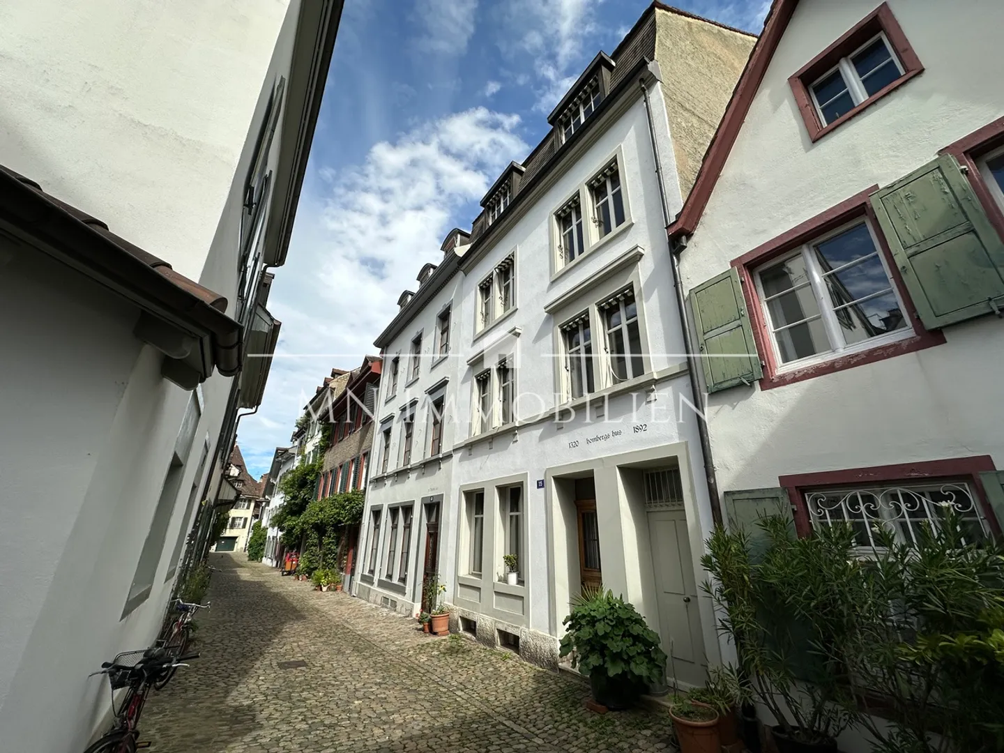 Charming Apartment in Basel - Photo 1 of 6