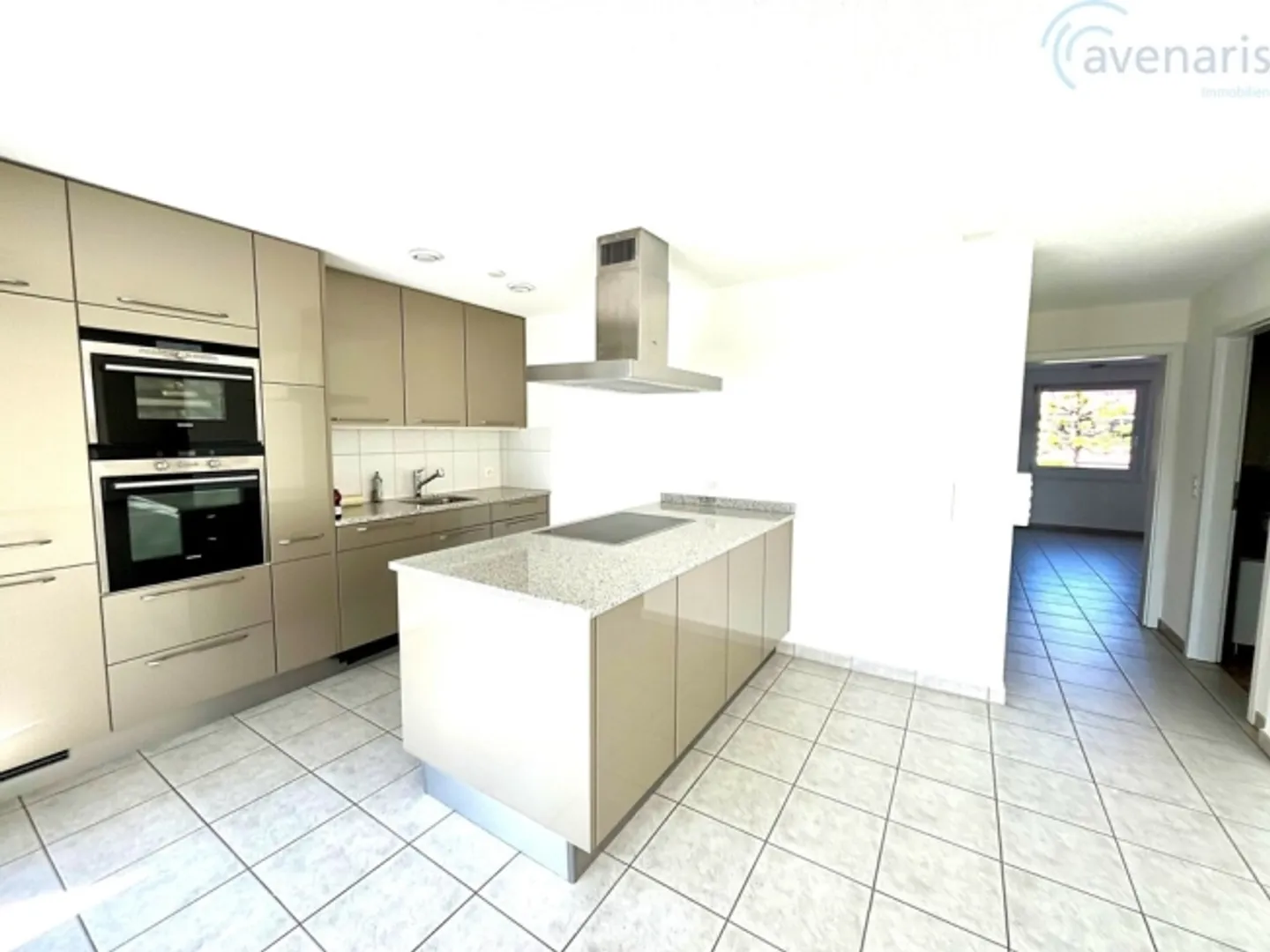 Appartamento maisonette di 3,5 stanze affascinante nel cuore della città - Foto 1 di 11