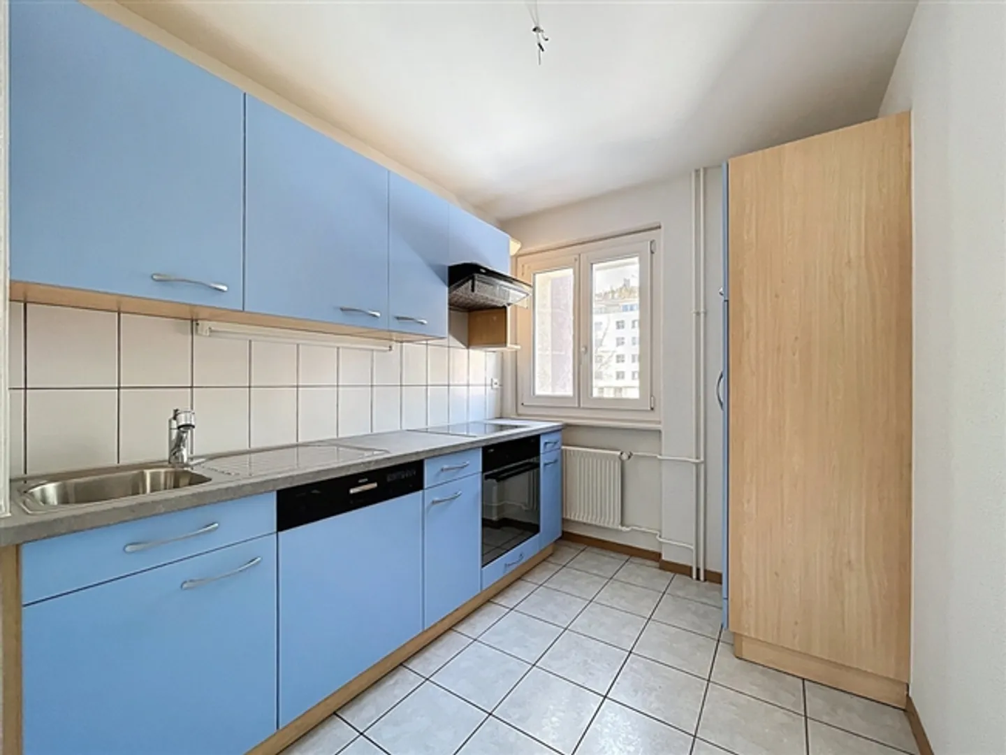 Appartement de 4,5 pièces avec balcon - Photo 4 sur 11