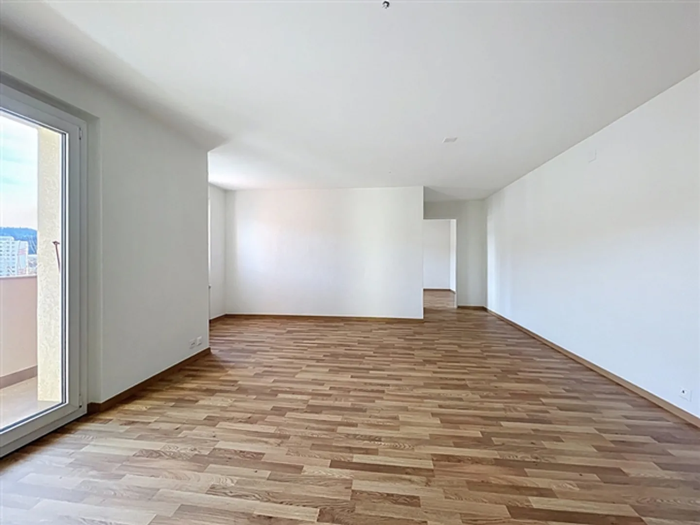 Appartement de 4,5 pièces avec balcon - Photo 8 sur 11