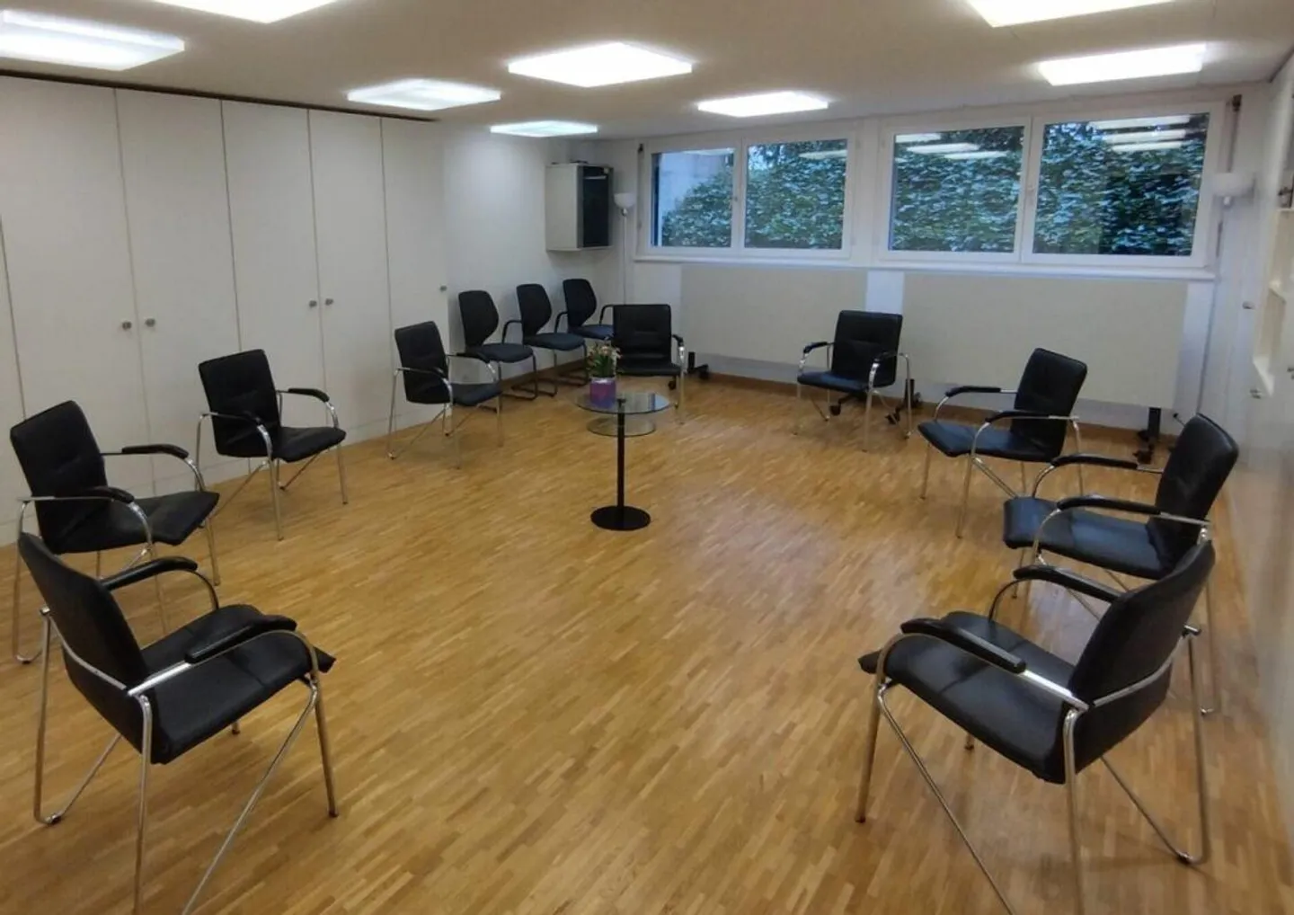 Espace de bureau spacieux à Münchenstein - Photo 10 sur 14