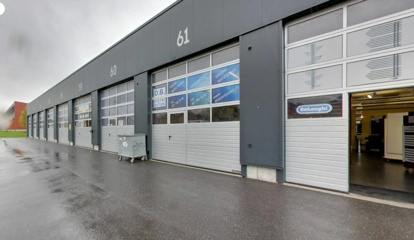 Halle Artigianale Vicino Autostrada - Foto 1 di 5