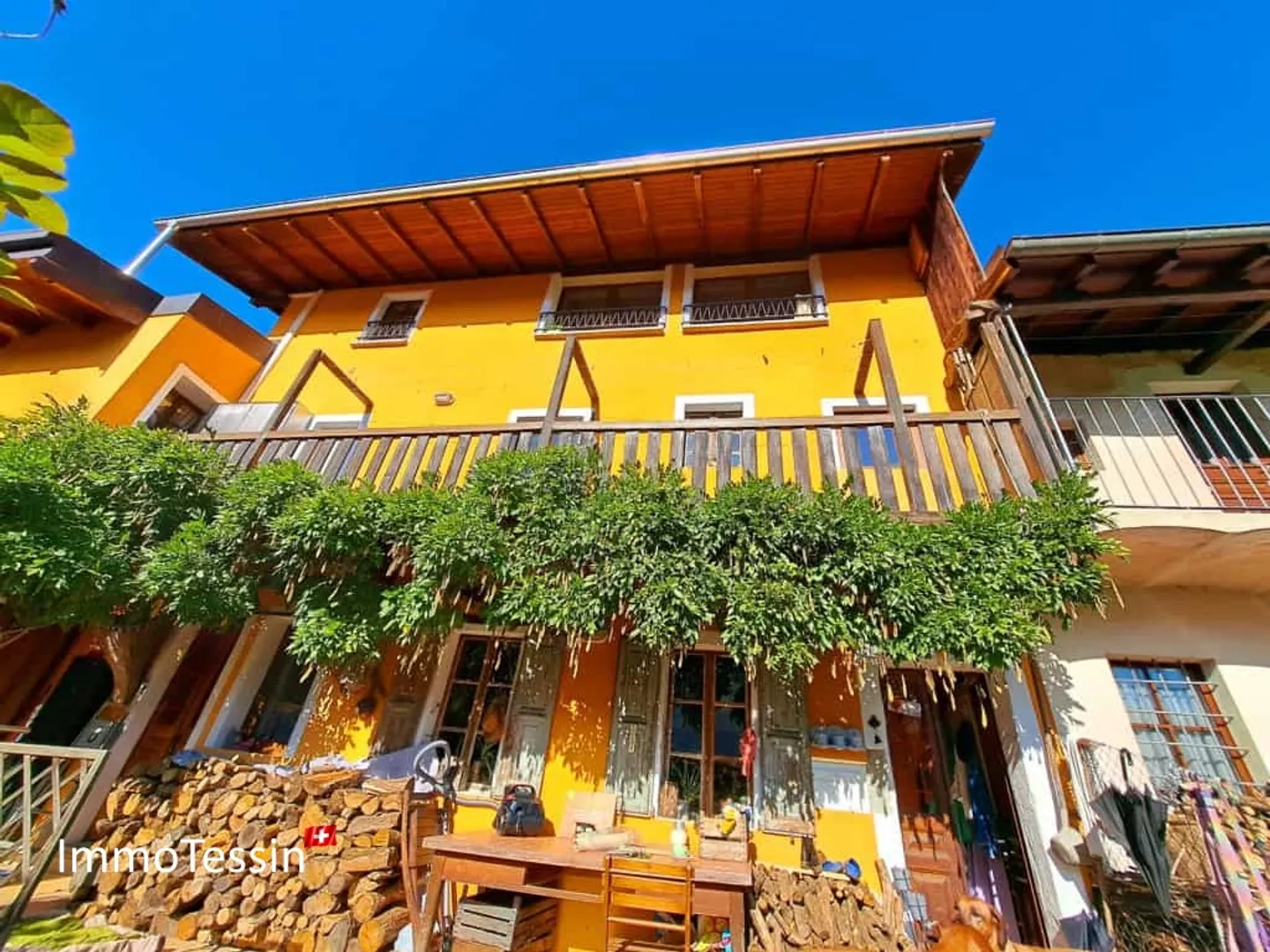 OPPORTUNITÀ: Hotel, B&B e appartamenti per le vacanze, vicino al Lago Maggiore e al Lago di Lugano, in una bellissima posizione nella natura - Foto 1 di 13