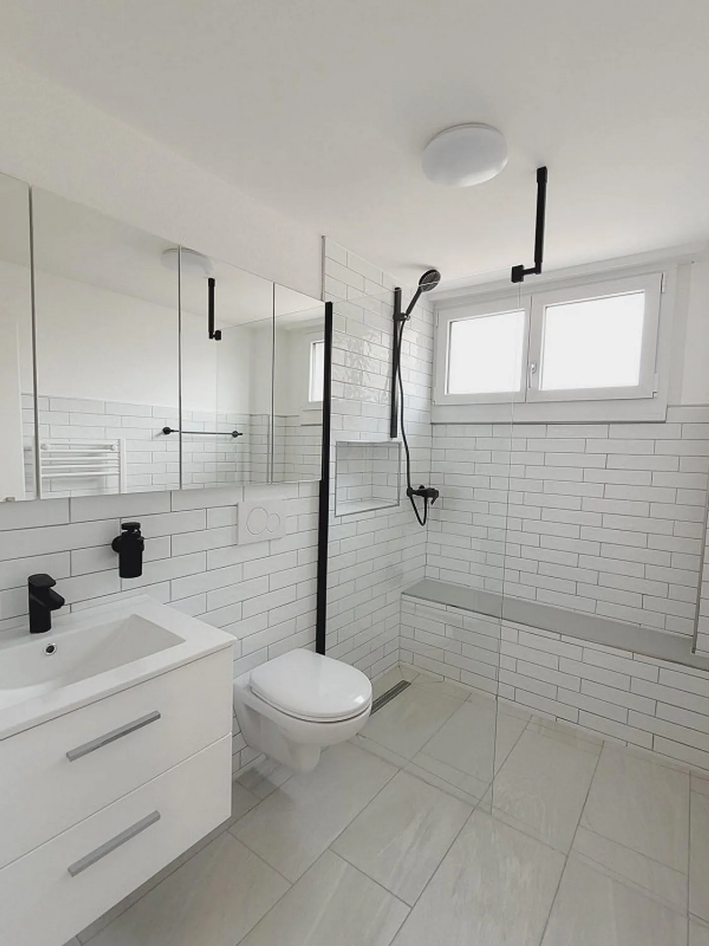 Renovierte Wohnung in Teufen - Foto 1 von 7