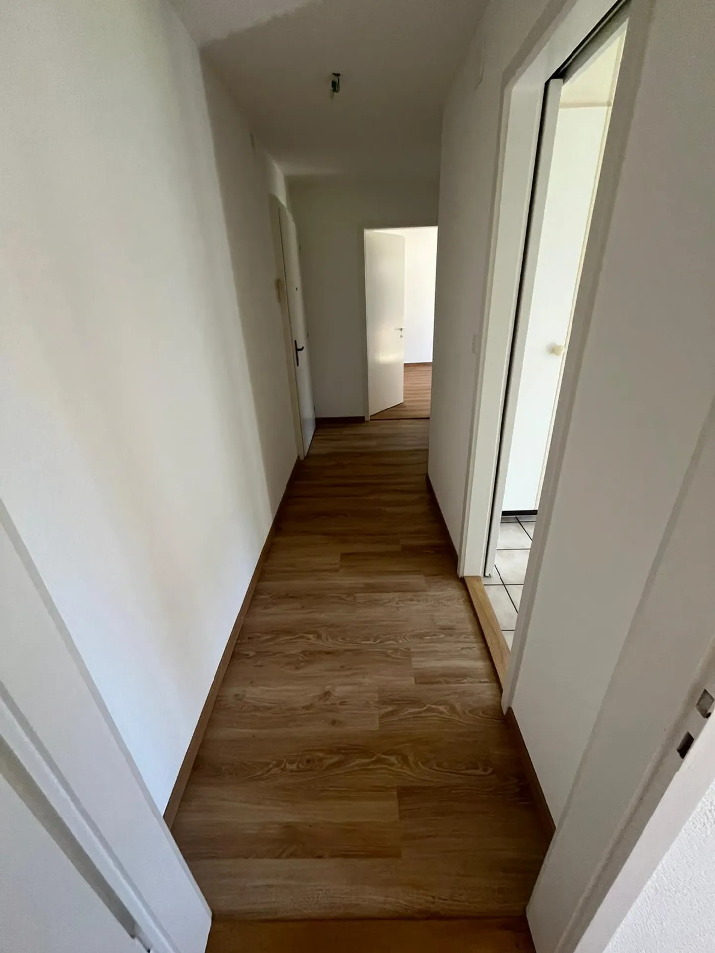 Charmante appartement 2 pièces avec balcon à BielBienne - Photo 3 sur 11