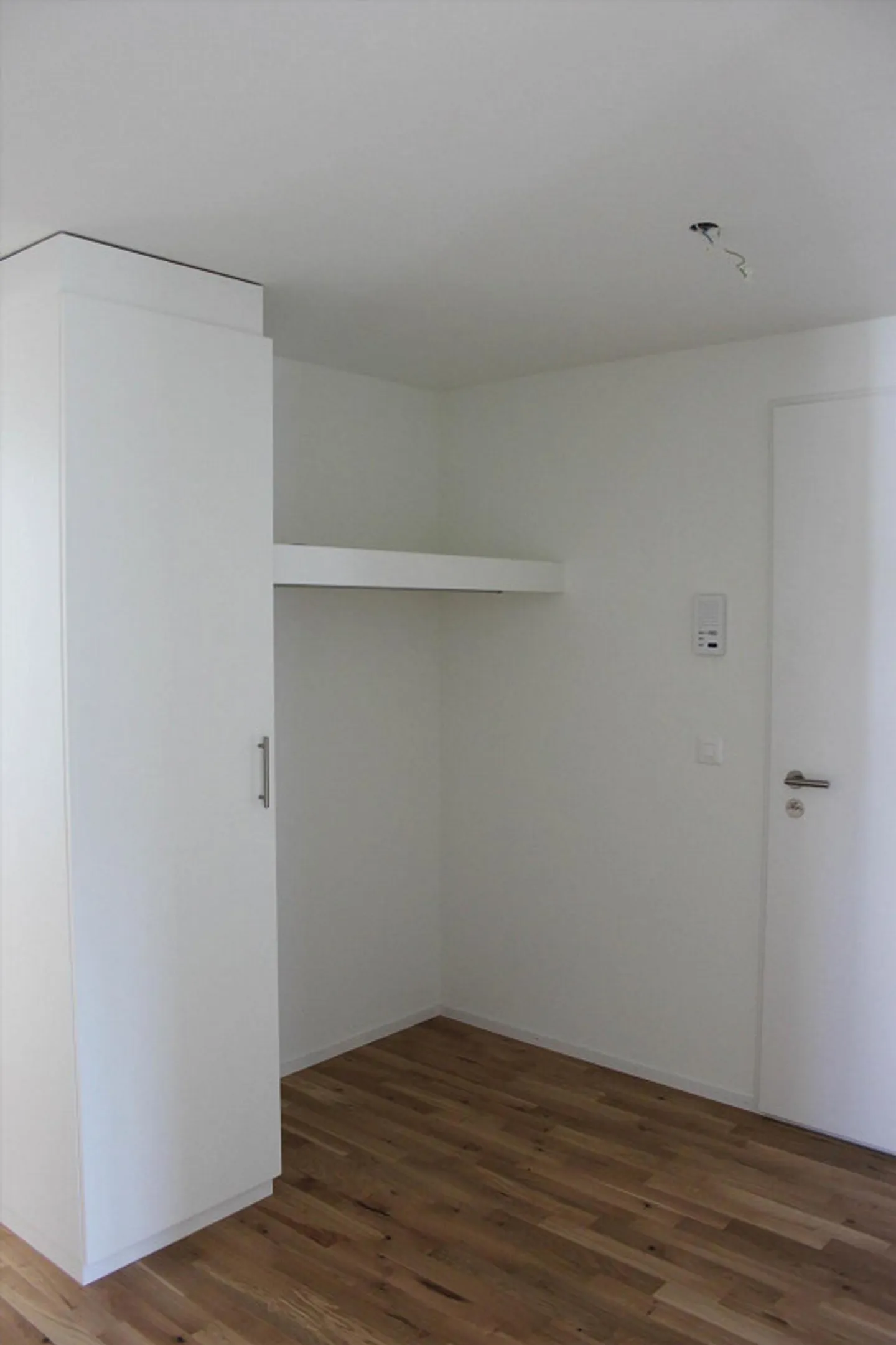 Appartamento moderno con giardino - Foto 6 di 7