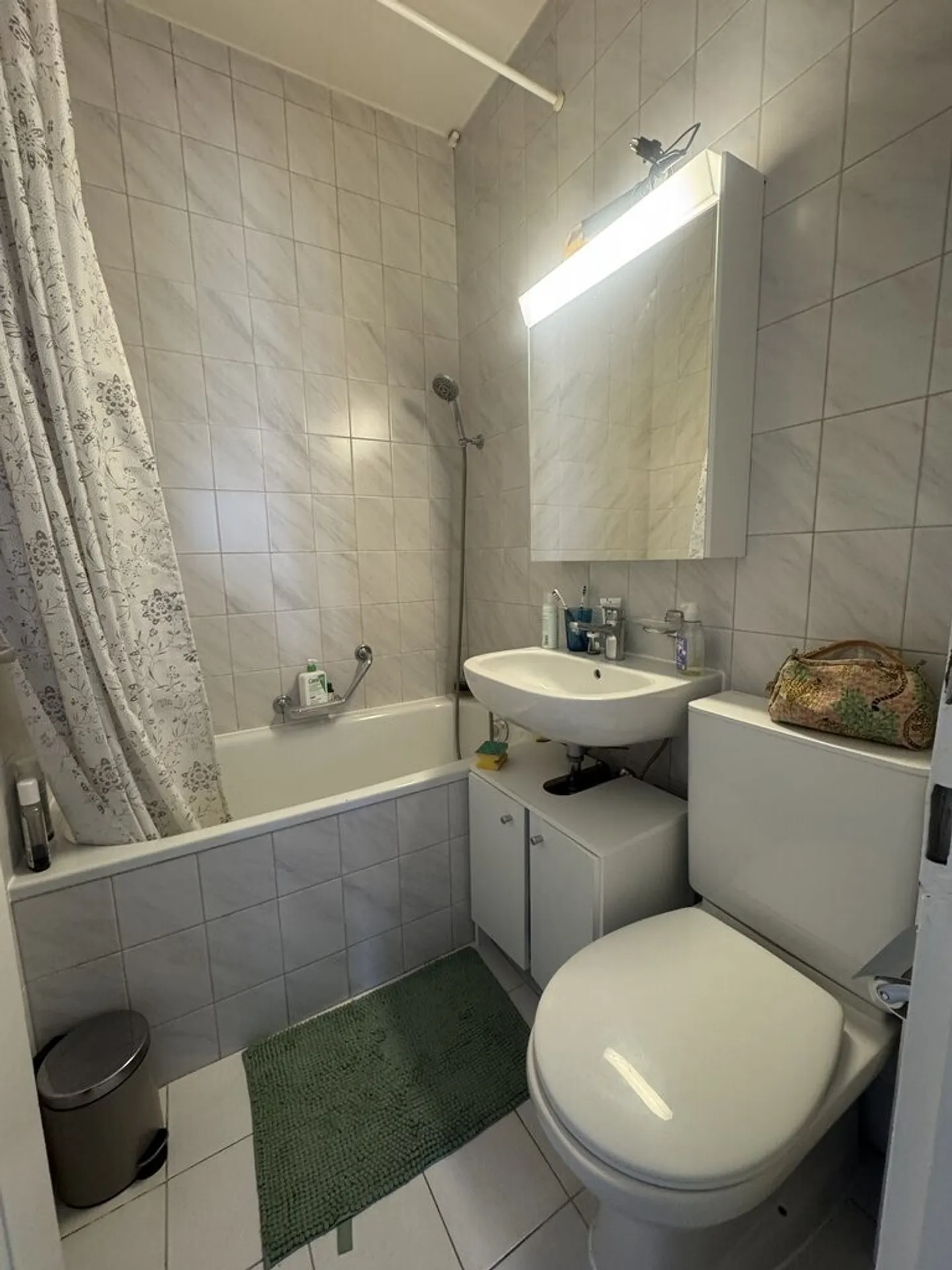 Bell'appartamento di 2,5 locali, vicino al parco Mon-Repos - Foto 5 di 6