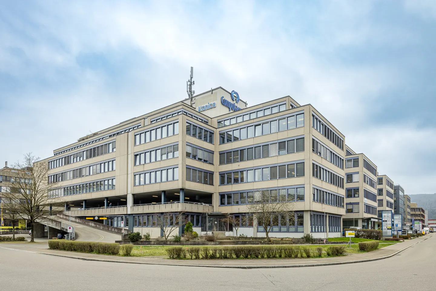 Bureau compact pour des solutions intelligentes - Prêt à emménager ! - Photo 4 sur 6