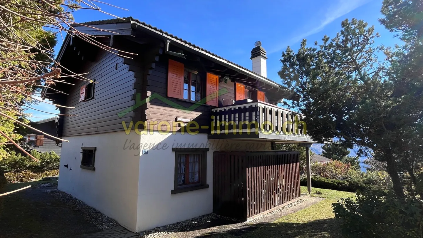 Chalet mit 4,5 Zimmern, großem Balkon und Blick auf die Alpen - Foto 15 von 15