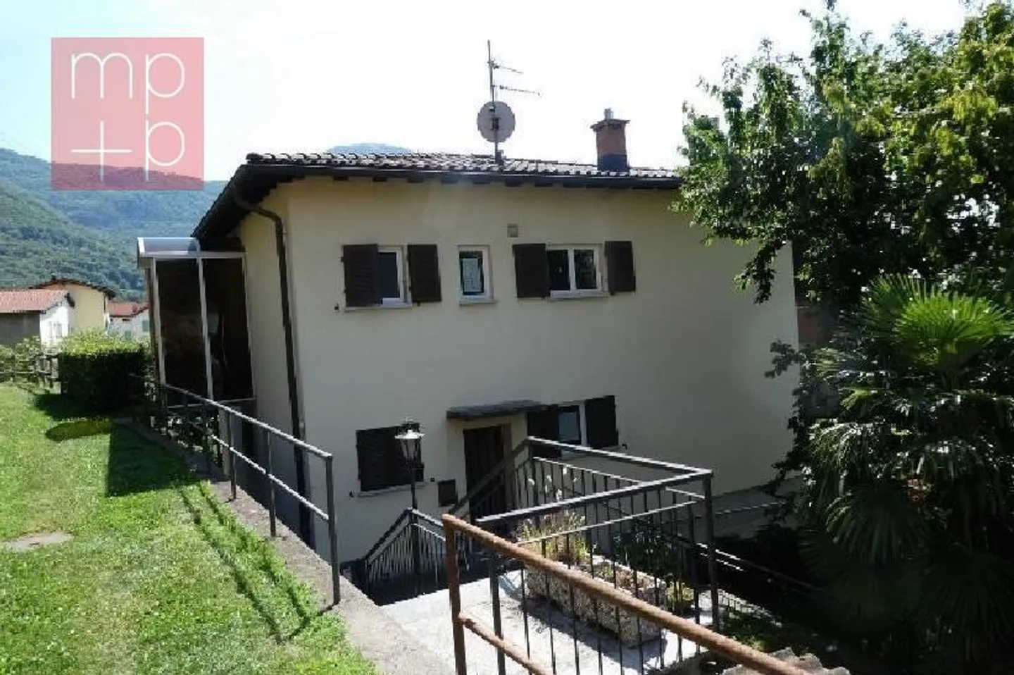Villa - Sonvico - Photo 3 of 8