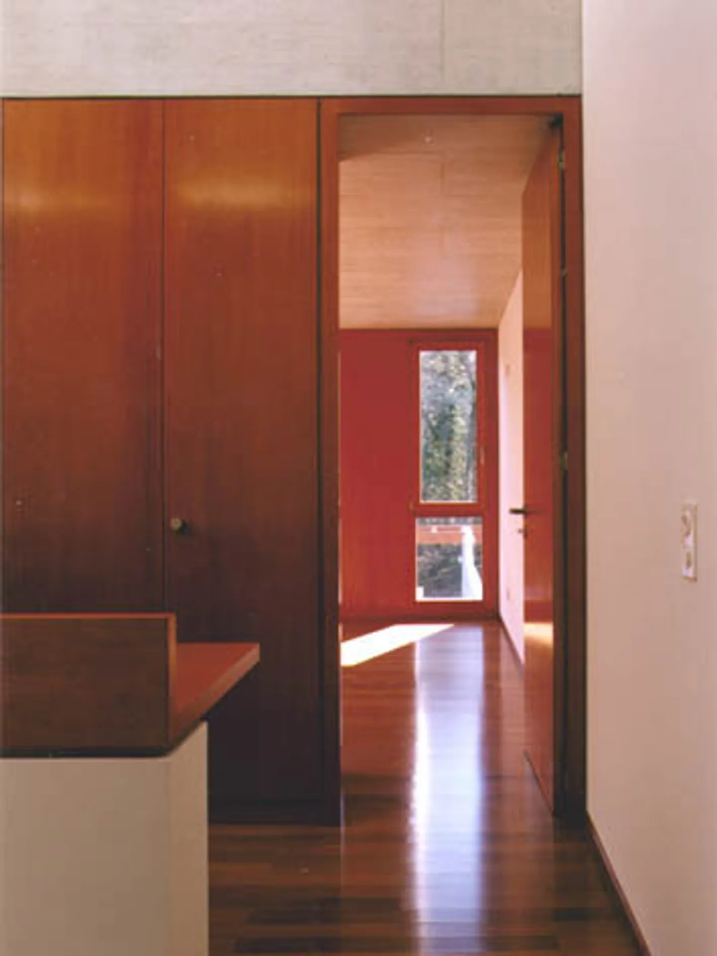 ARCEGNO, NOUS LOUONS UNE MAISON DE VILLE DUPLEX DE 5 PIÈCES - Photo 6 sur 10