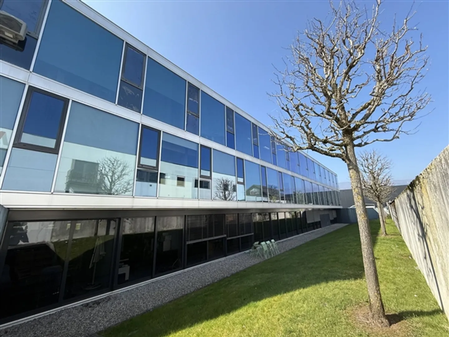 Geräumiges Büro im Heiligen Land - Foto 3 von 8