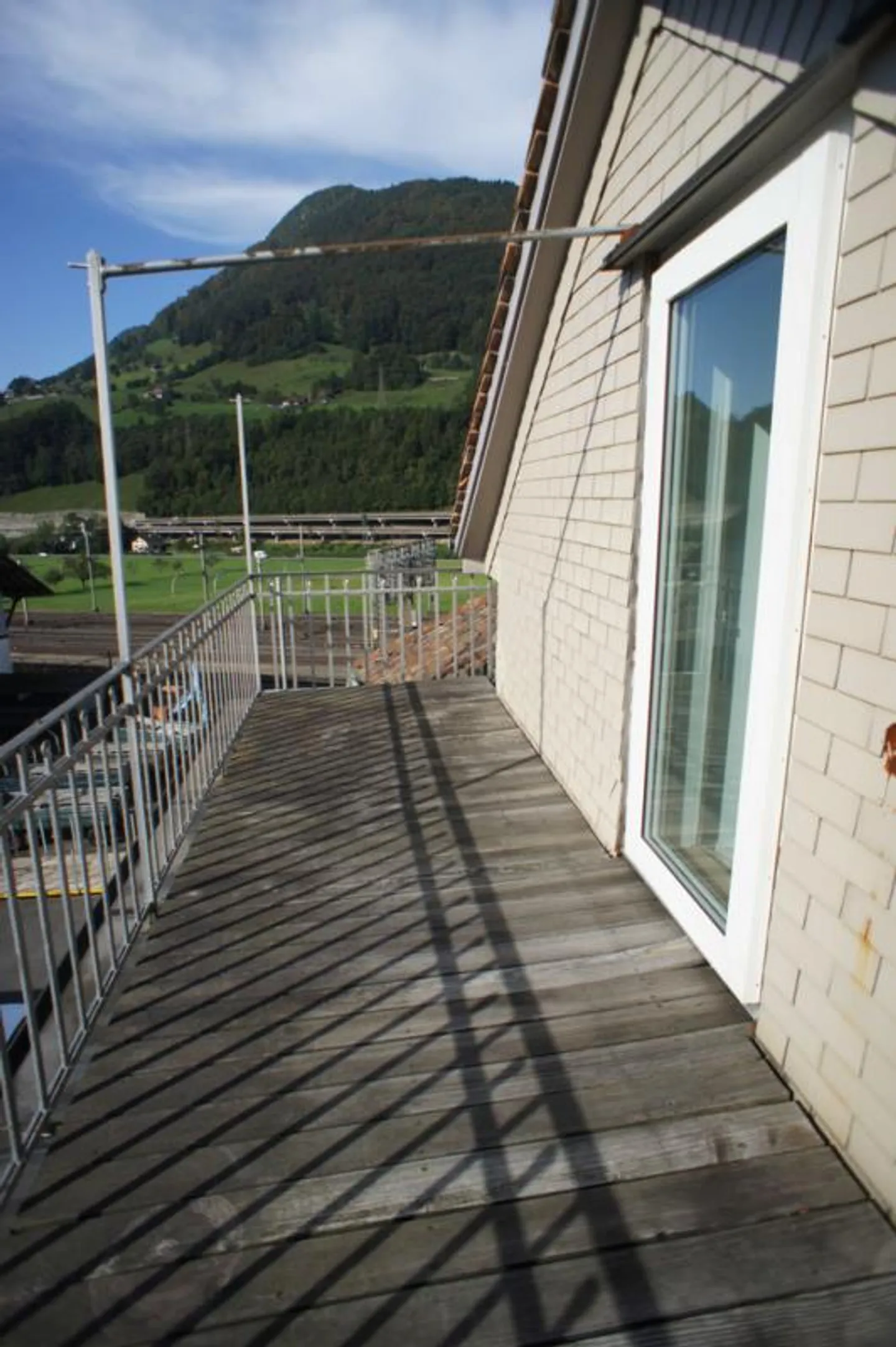 Appartement sous les toits confortable à Seewen - Photo 11 sur 12