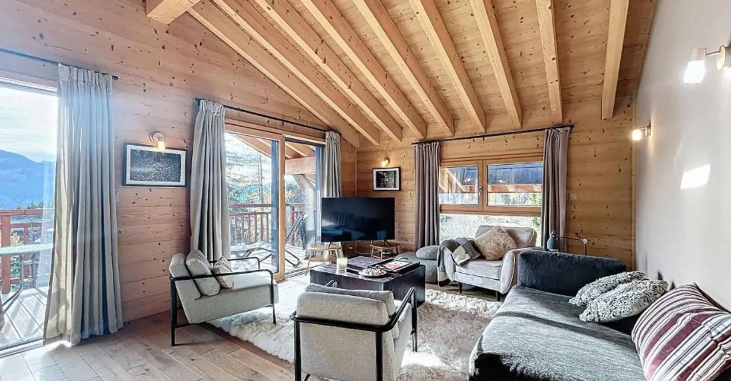 Apartment with charm facing the mountains, just steps from the slopes - Photo 3 of 9