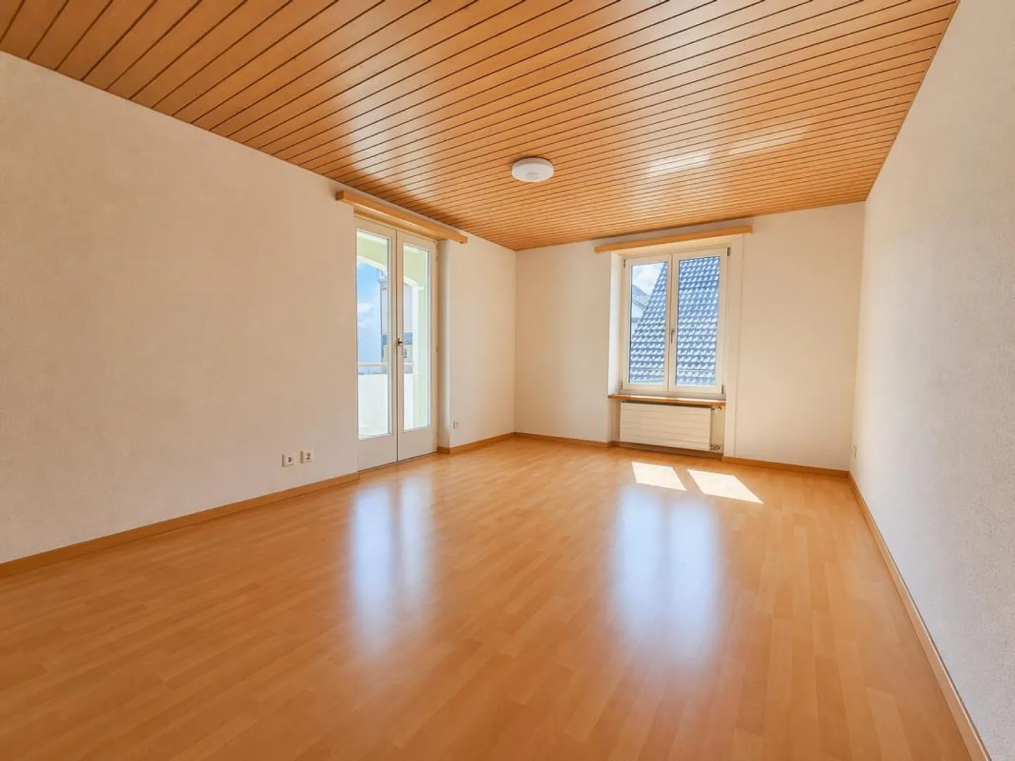 Appartamento 4.5 stanze nel centro del villaggio - Foto 4 di 12