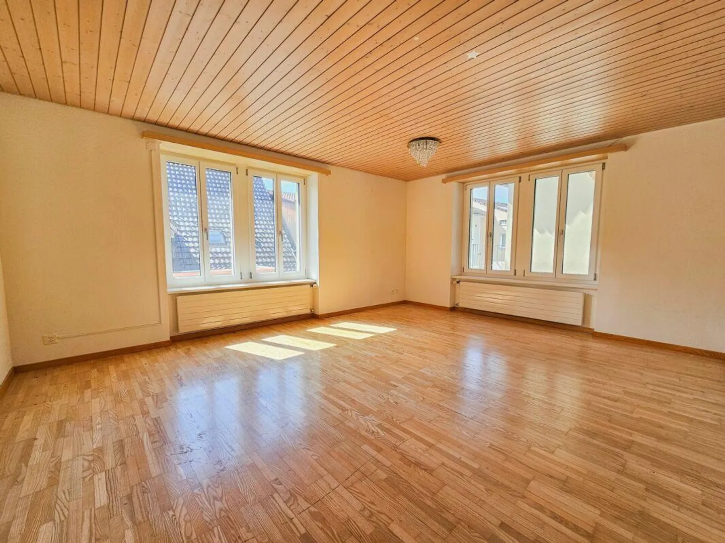 Appartamento 4.5 stanze nel centro del villaggio - Foto 8 di 12