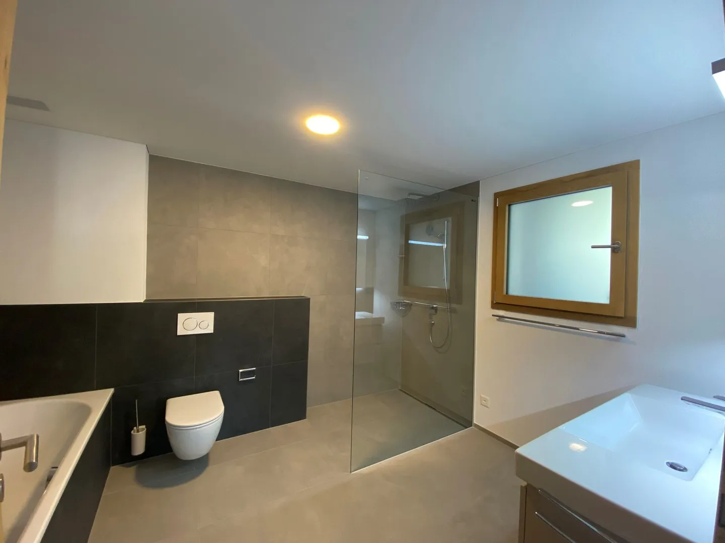 Appartamento 4.5 stanze al 1° piano con espansione come in una casa unifamiliare - Foto 4 di 11