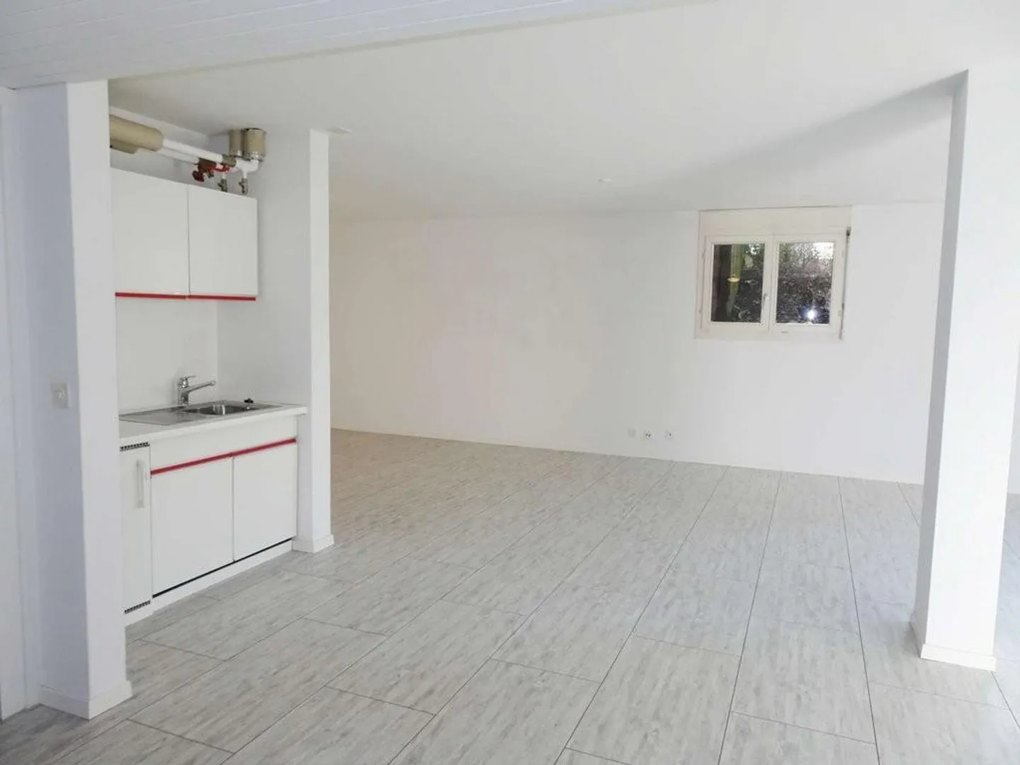 Vielseitige Gewerbefläche in Geroldswil - Foto 3 von 4