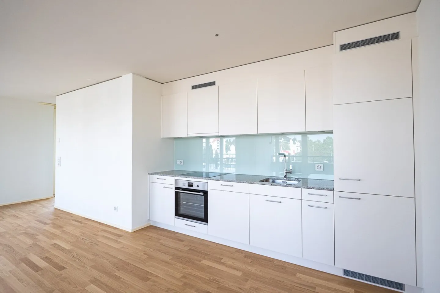 Prima occupazione: appartamenti di 2,5 locali a Wil con loggia - Foto 3 di 10