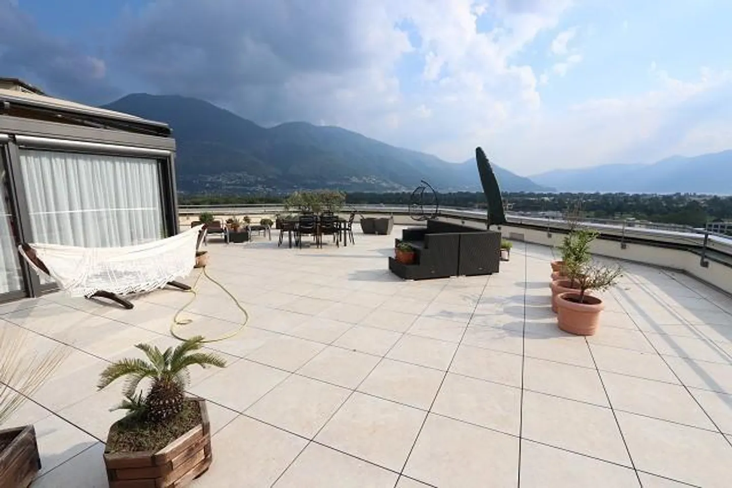 Penthouse Luxueux avec Terrasse - Photo 9 sur 23