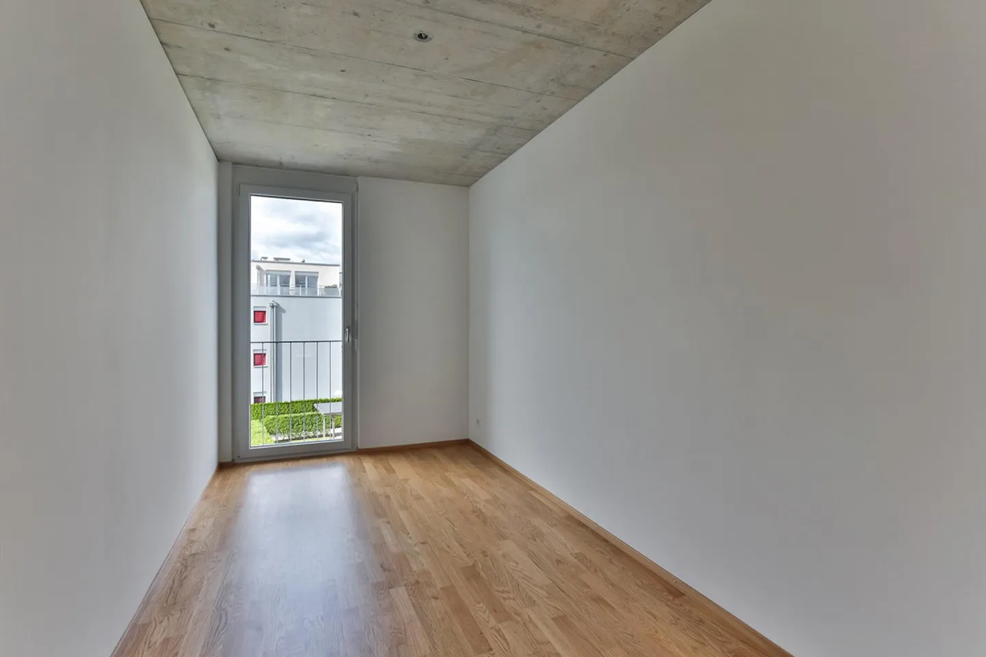 Appartement attrayant de 4,5 pièces dans un emplacement central - Photo 6 sur 11