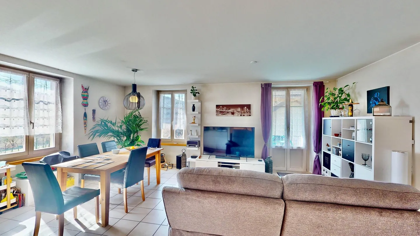 Mehrfamilienhaus mieten - Foto 8 von 13