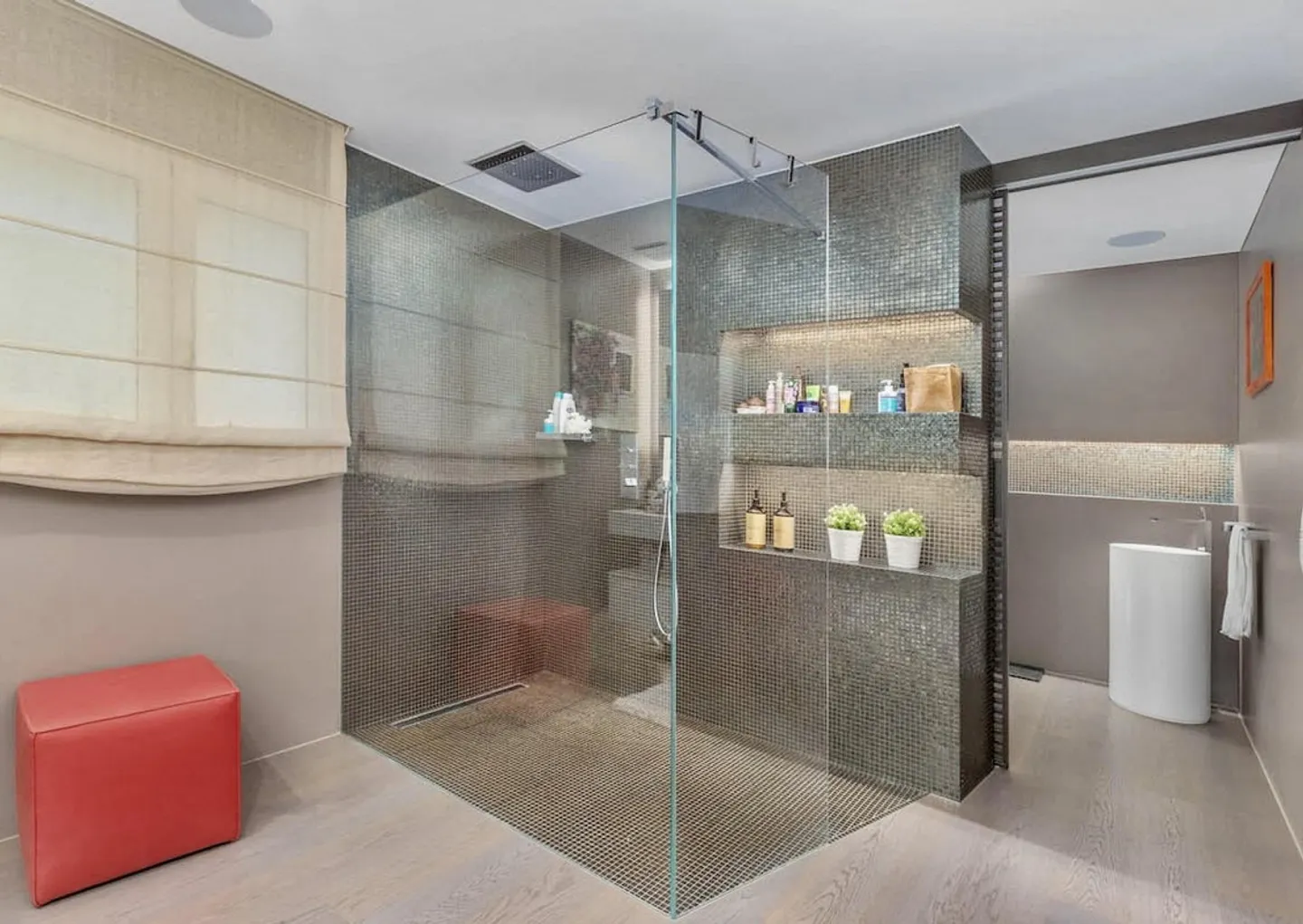 VIVERE NEL CUORE DI LUGANO - Foto 2 di 12