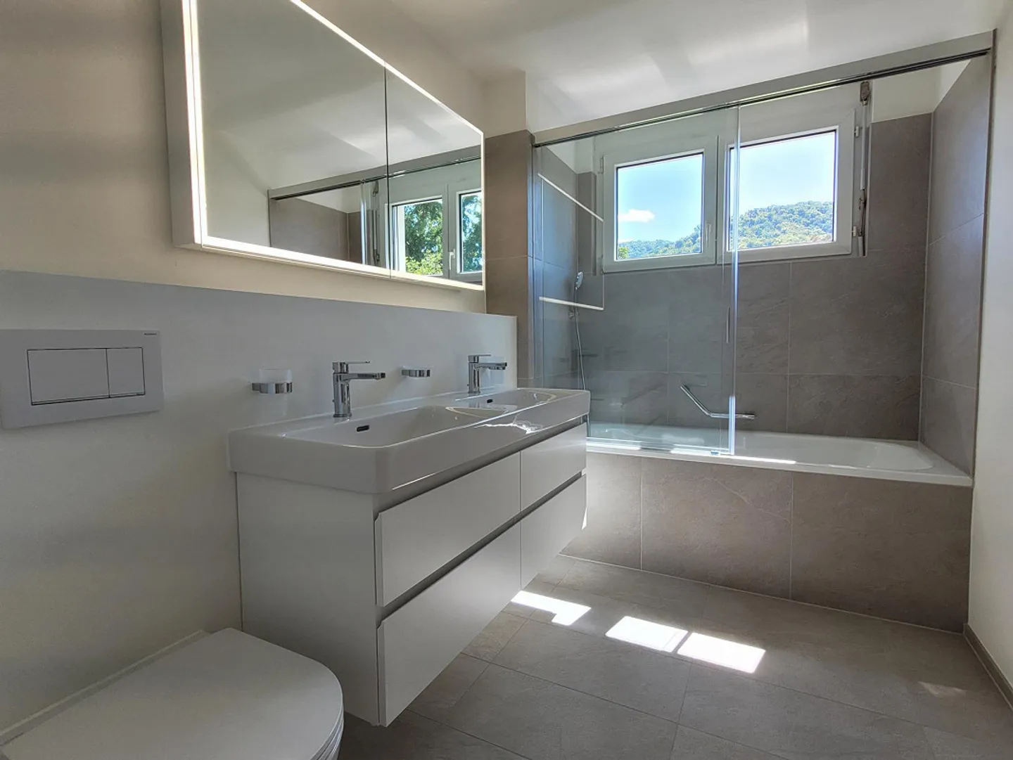 6,5-Zimmer-Reihenhaus inkl. Einstellplatz an ruhiger Lage in Arlesheim - Foto 10 von 16