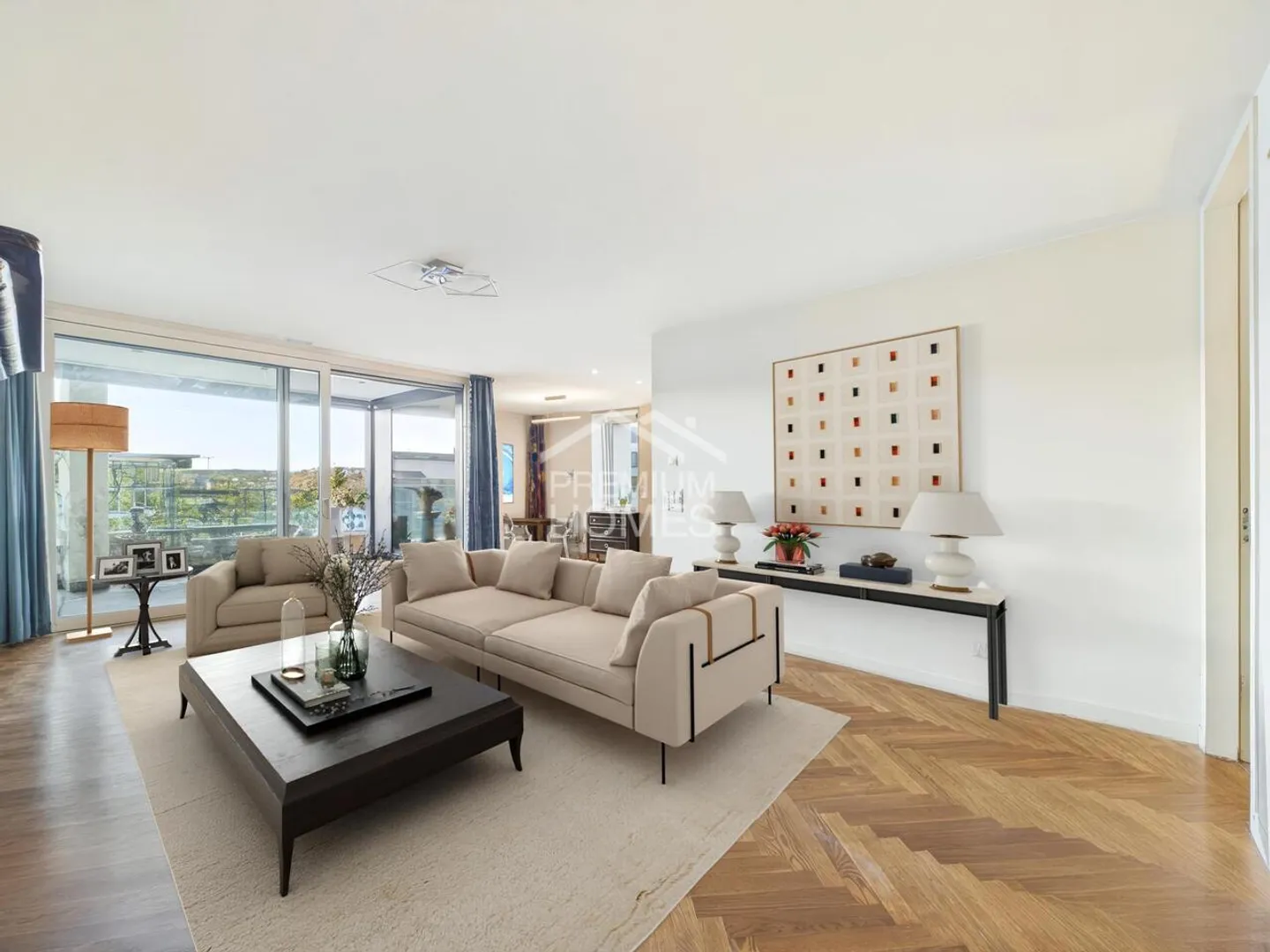 Own the Skyline in Oerlikon - Your Move! - Photo 1 of 12