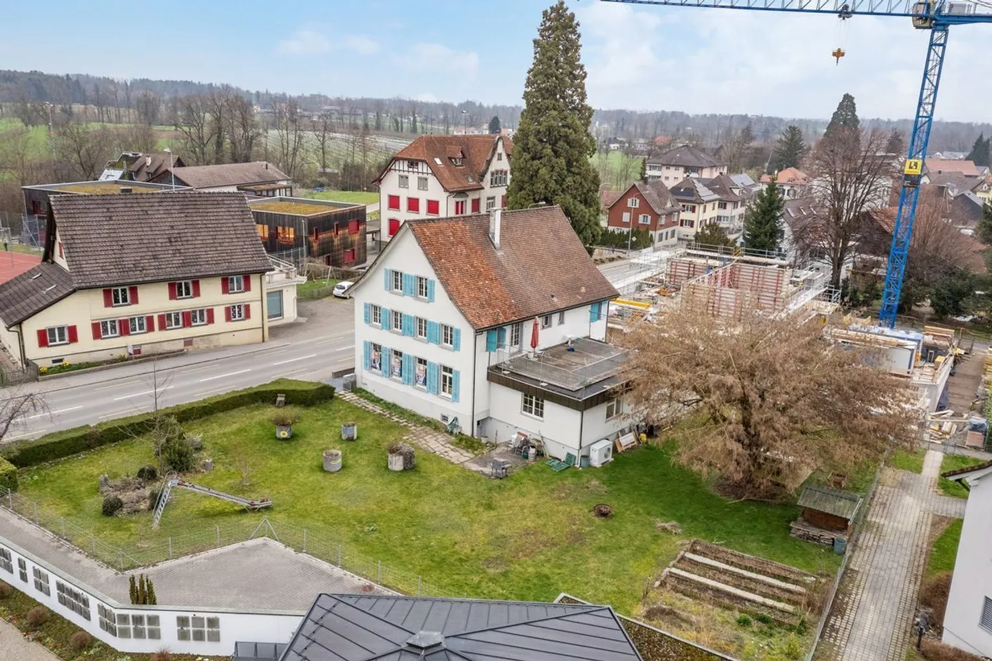 Family-Friendly Apartment with Large Balcony - Photo 1 of 6