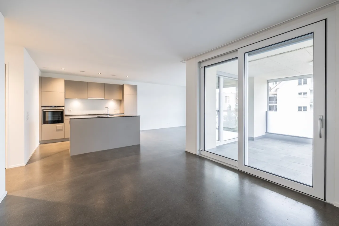 Moderne Erdgeschosswohnung - Foto 3 von 8