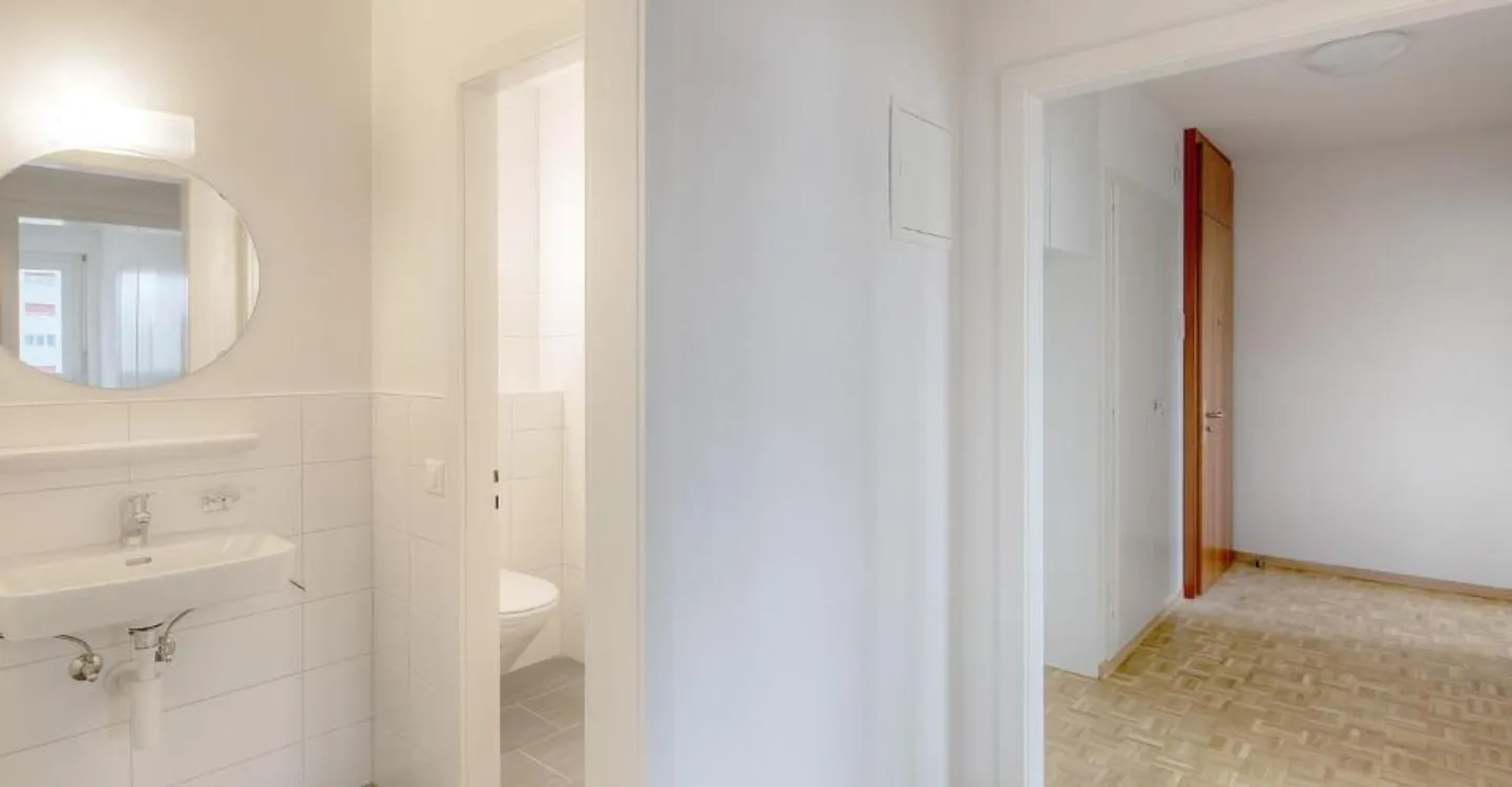 Beautiful recently renovated accommodation - Photo 4 of 7