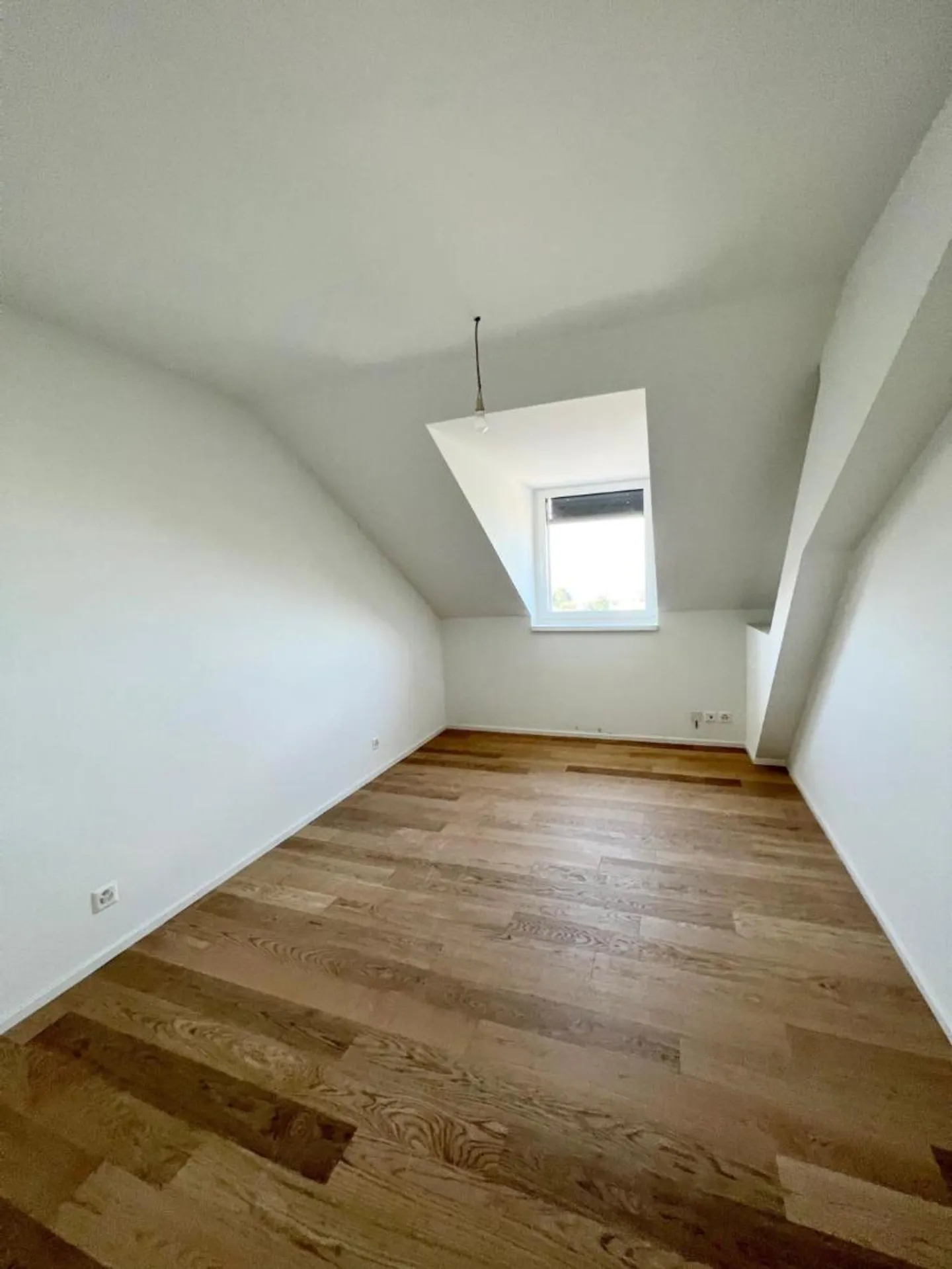 Appartamento Incantevole con Vista Lago - Foto 2 di 8