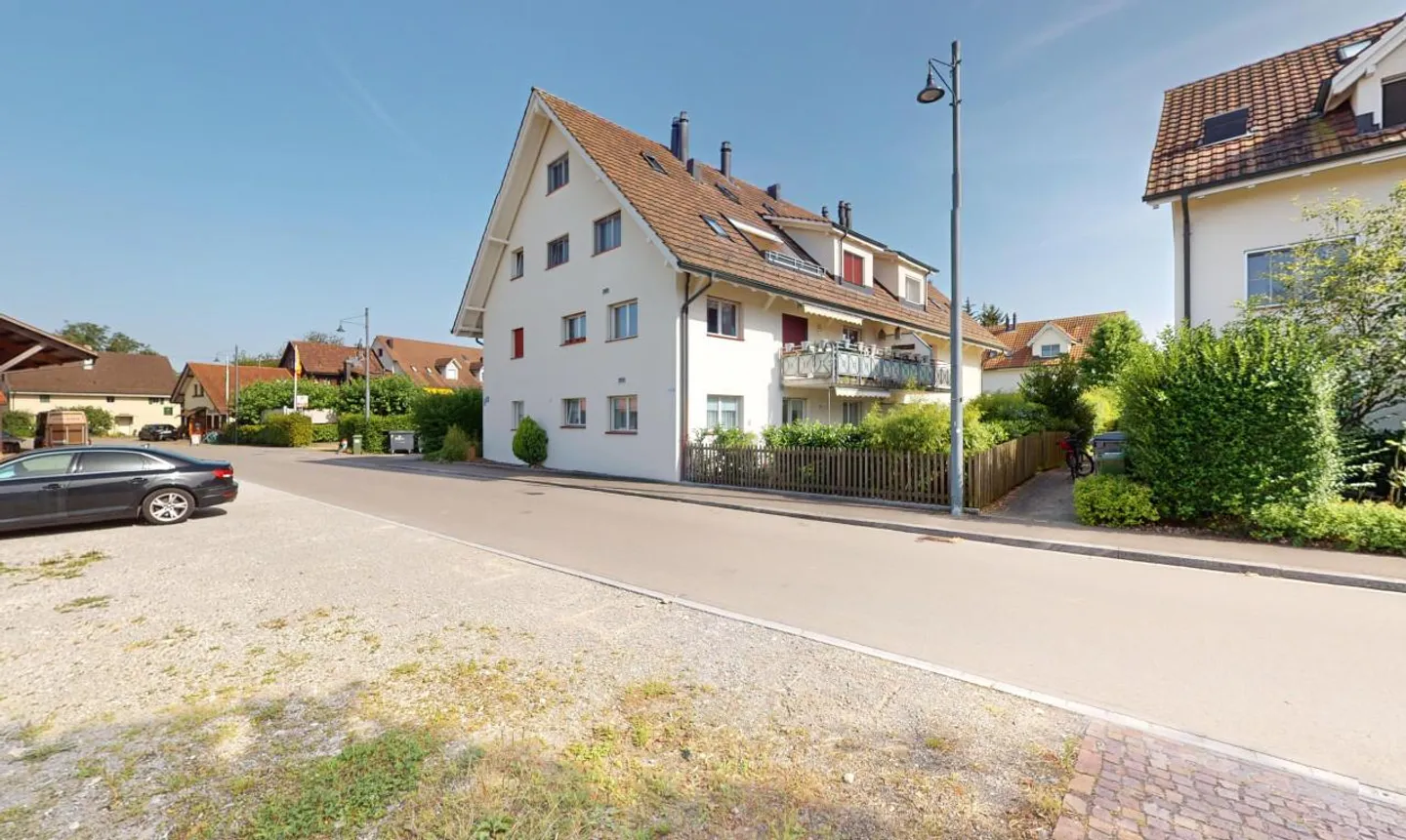 Your new charming, renovated 100m2 apartment in Affoltern! - Photo 2 of 13