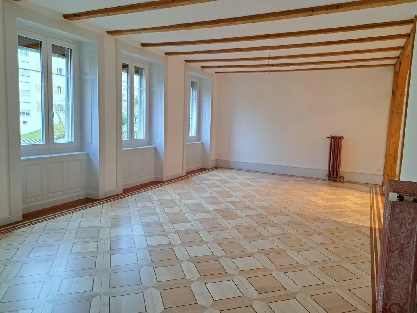 Jacob-Brandt 4 - Magnifico appartamento 5 p 160 m2 ristrutturato con fascino - Foto 4 di 18