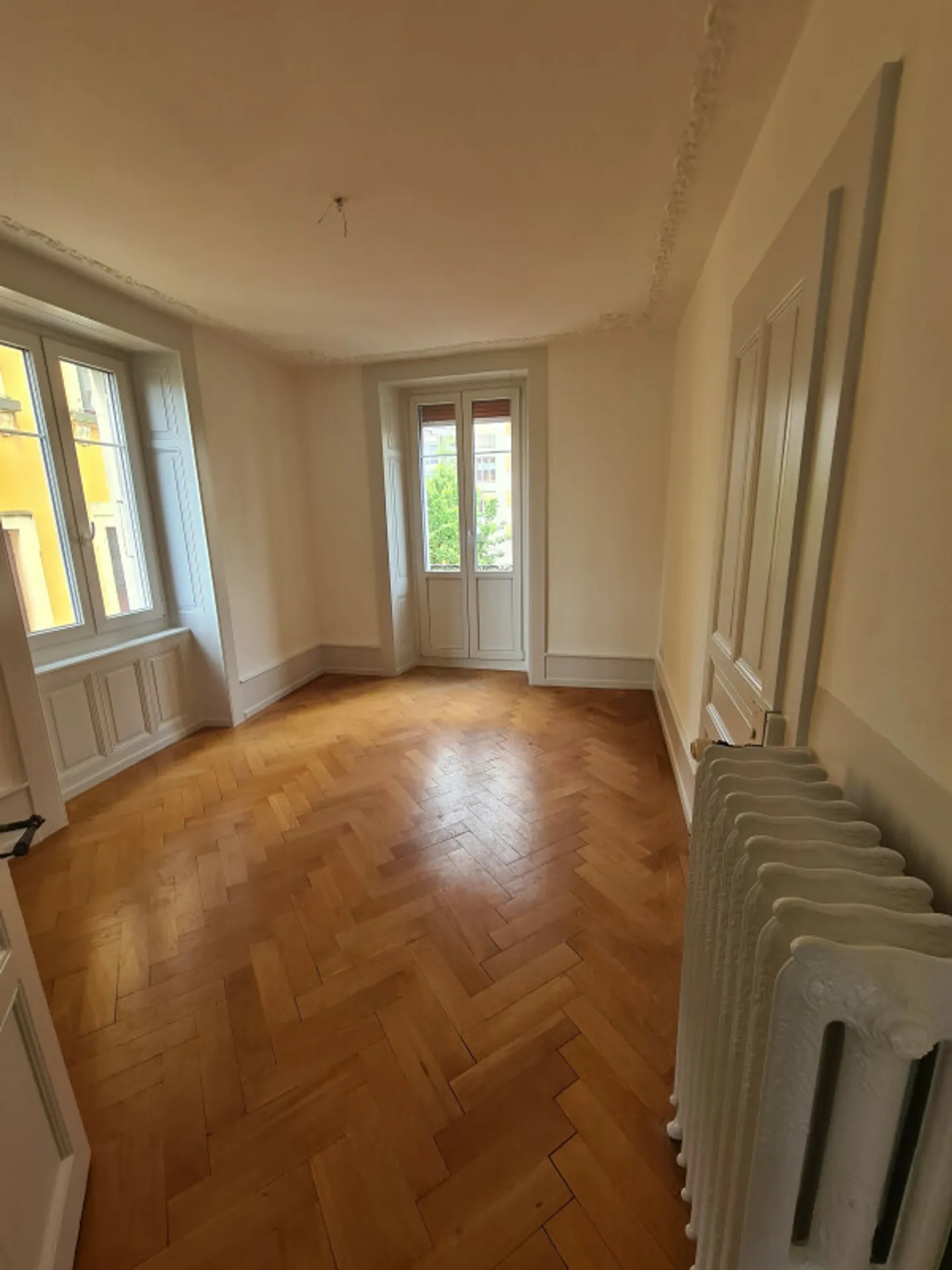 Jacob-Brandt 4 - Magnifico appartamento 5 p 160 m2 ristrutturato con fascino - Foto 6 di 18