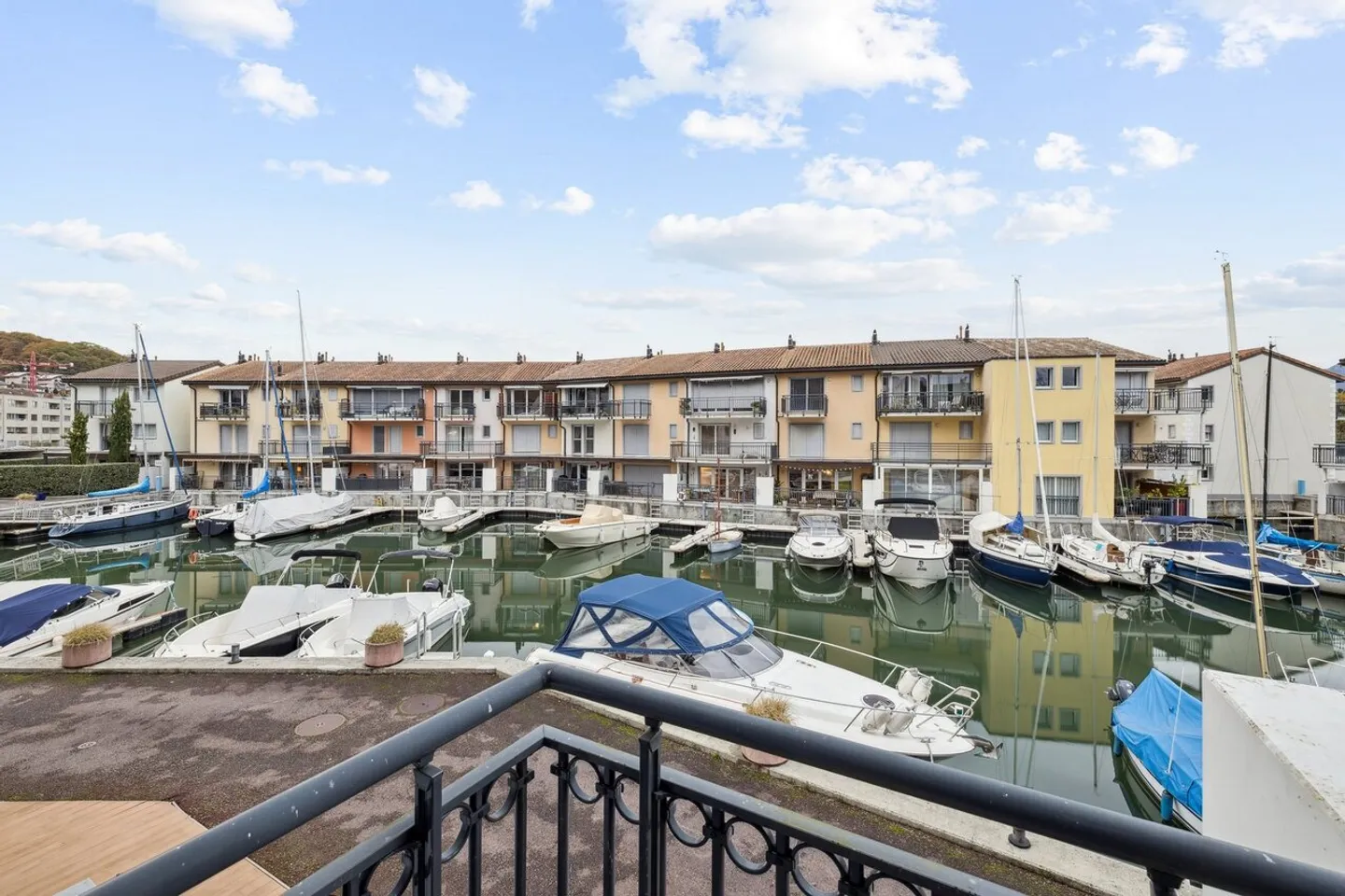 Magnifique maisonette de 3,5 pièces dans la marina - Photo 13 sur 14