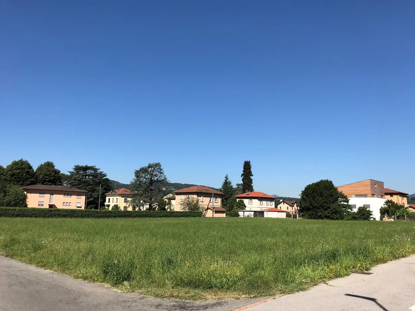 Buildable land with easy access - Photo 4 of 17