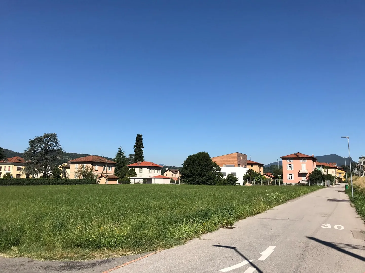 Buildable land with easy access - Photo 7 of 17