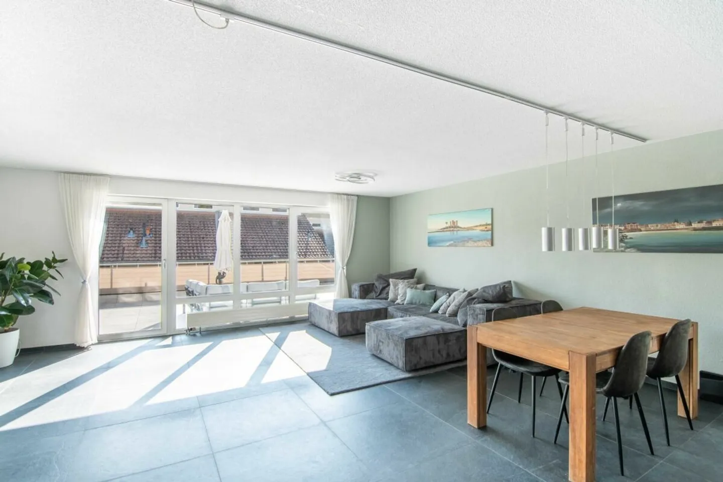 Modern Terrace House in Stettlen - Photo 7 of 26