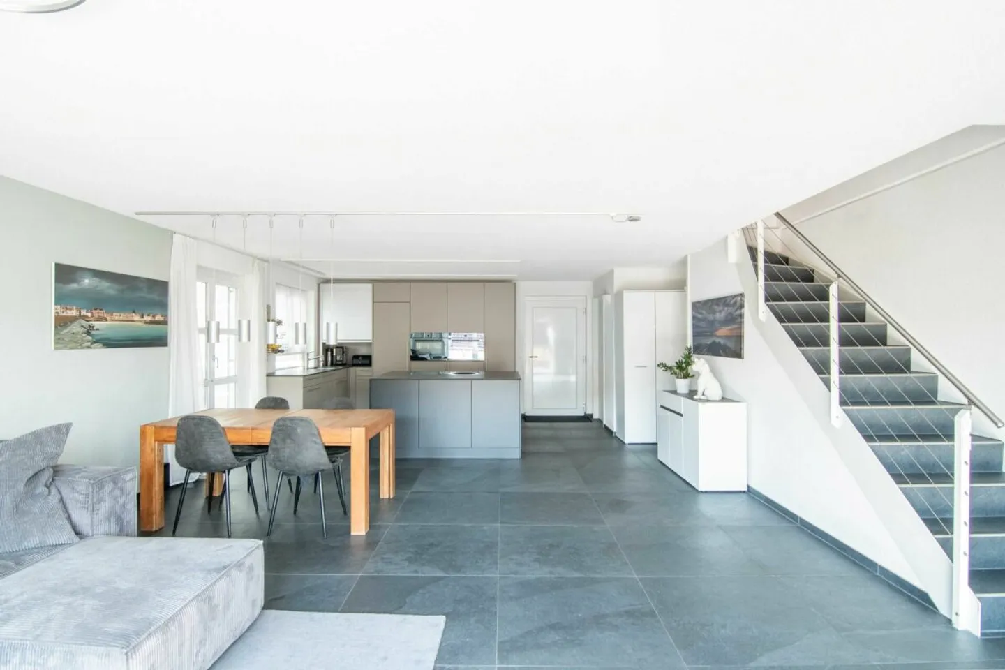 Modern Terrace House in Stettlen - Photo 8 of 26