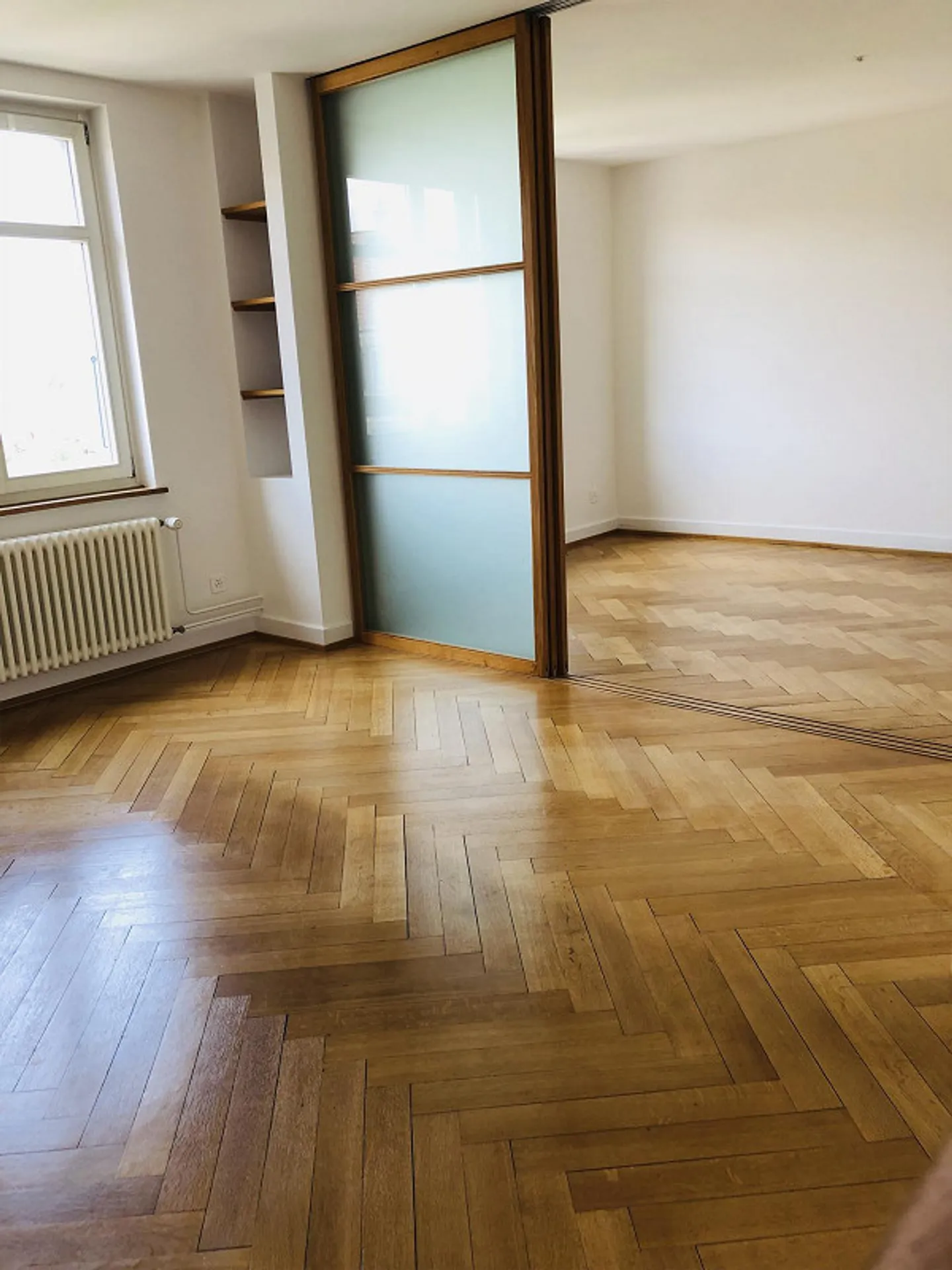 Old building apartment with herringbone parquet (to ownership standard) - Photo 15 of 15